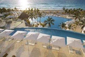 Le Blanc Spa Resort Cancun